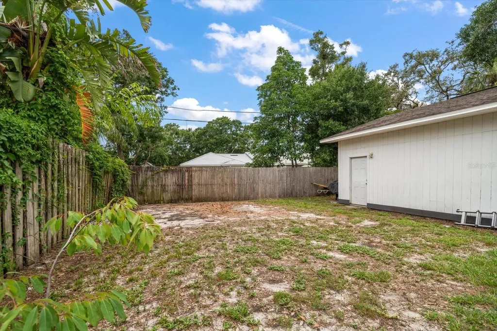 310 N Lincoln Avenue Clearwater FL 33755