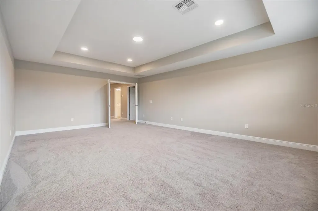 7276 Notched Pine Bend Wesley Chapel FL 33545