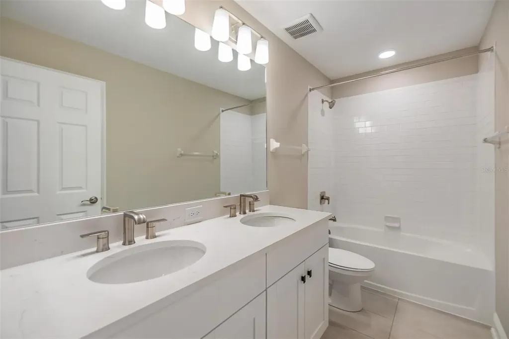 7276 Notched Pine Bend Wesley Chapel FL 33545