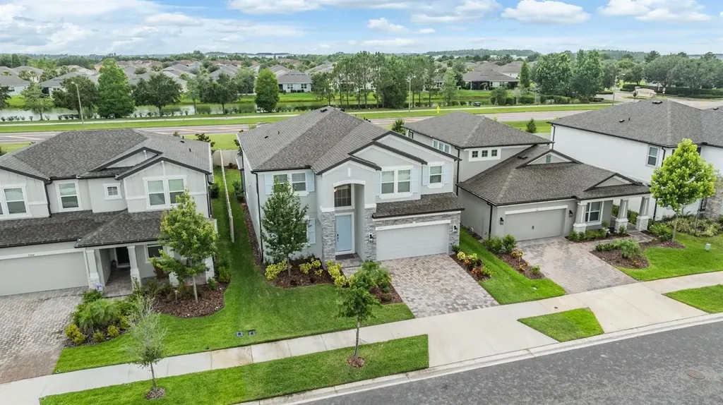 7276 Notched Pine Bend Wesley Chapel FL 33545