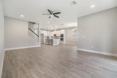 7276 Notched Pine Bend Wesley Chapel FL 33545