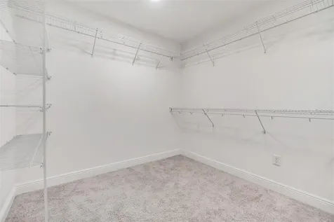 7276 Notched Pine Bend Wesley Chapel FL 33545