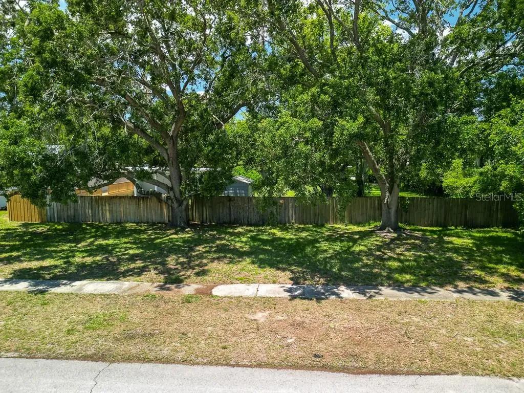 1508 Live Oak Street New Smyrna Beach FL 32168