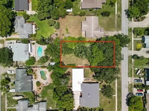 1508 Live Oak Street New Smyrna Beach FL 32168