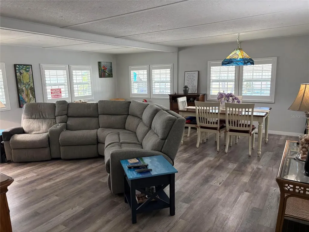 408 49th A Avenue E Bradenton FL 34203