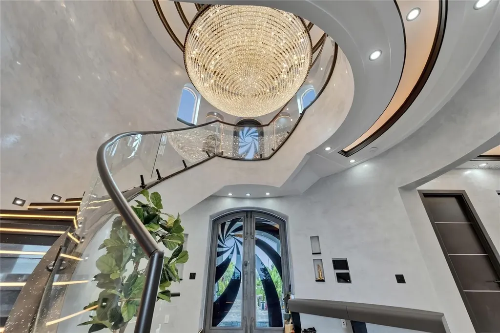 6526 Surfside Boulevard Apollo Beach FL 33572