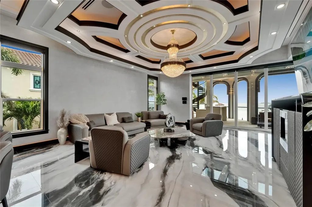 6526 Surfside Boulevard Apollo Beach FL 33572