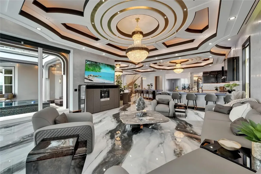 6526 Surfside Boulevard Apollo Beach FL 33572