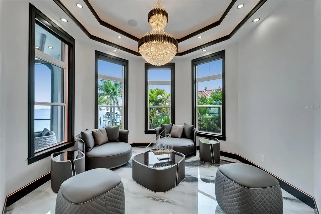 6526 Surfside Boulevard Apollo Beach FL 33572