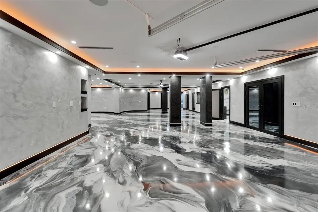 6526 Surfside Boulevard Apollo Beach FL 33572