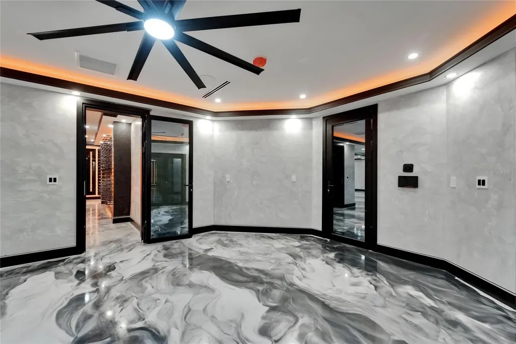 6526 Surfside Boulevard Apollo Beach FL 33572