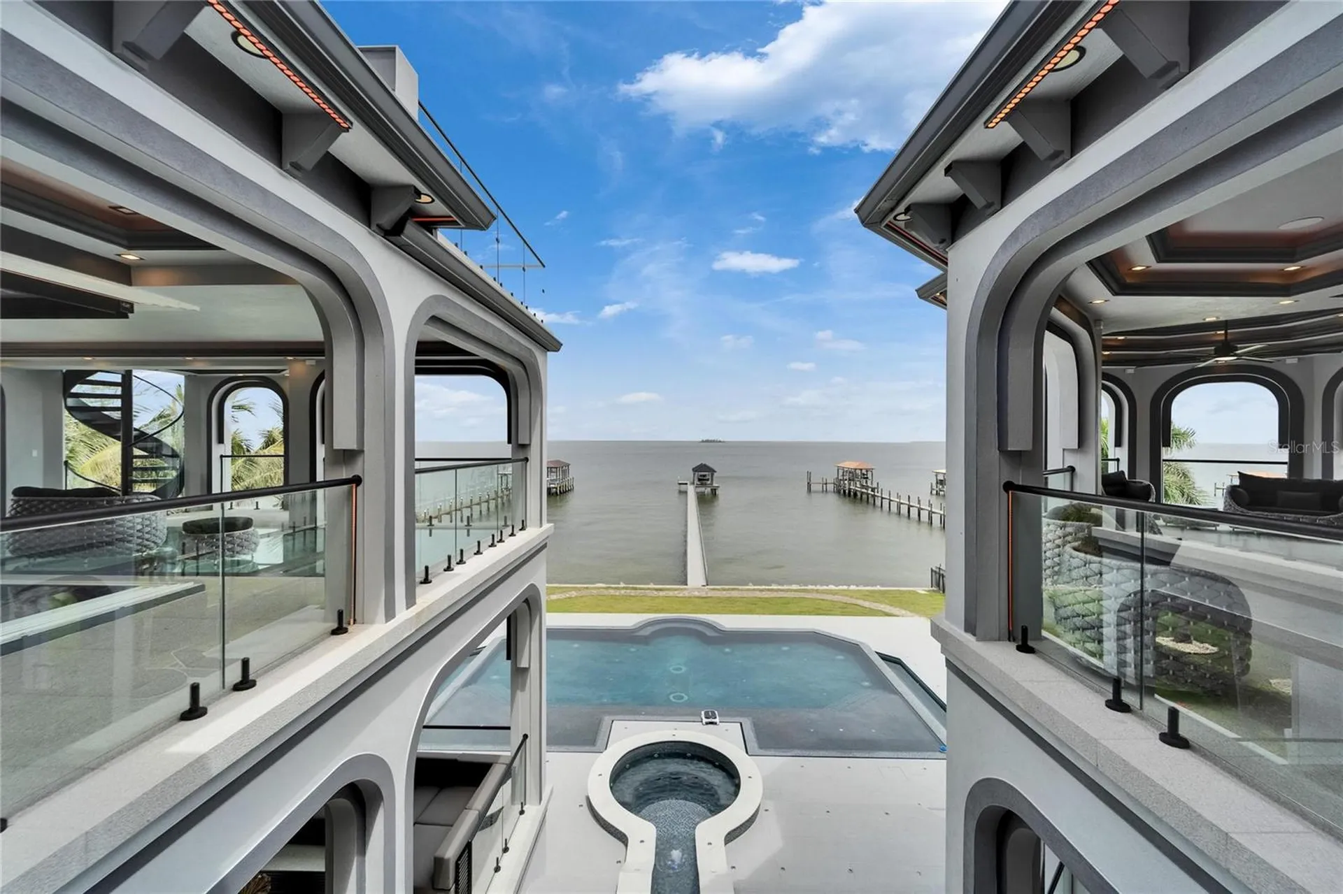 6526 Surfside Boulevard Apollo Beach FL 33572