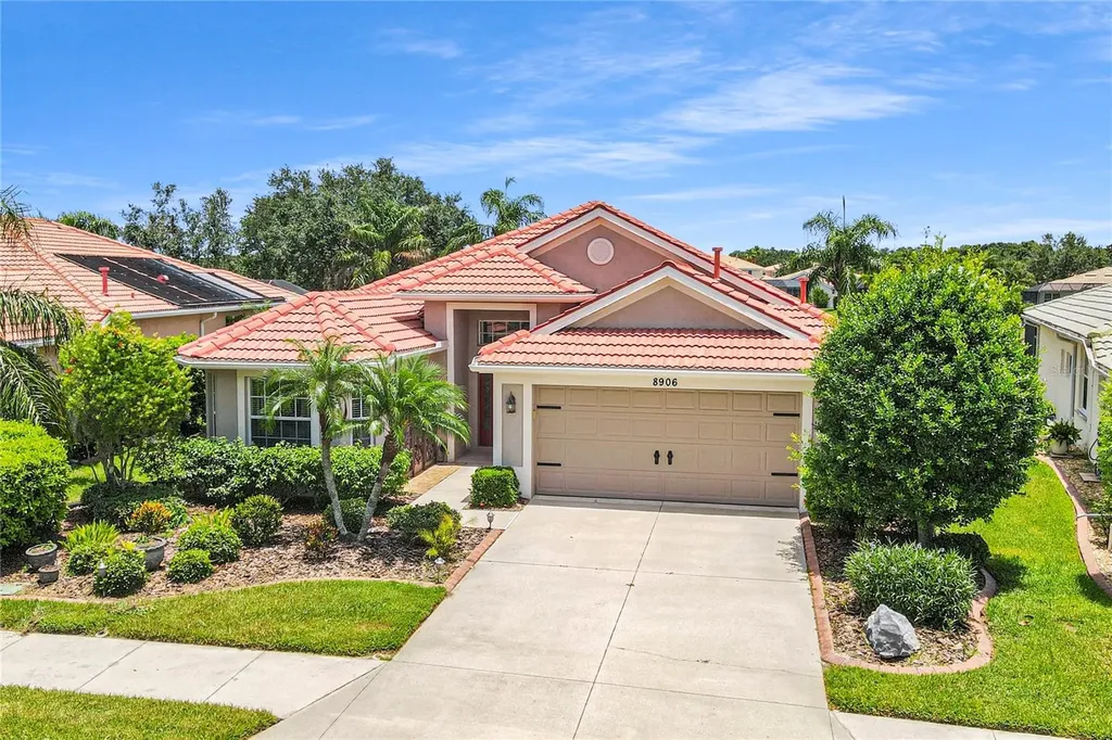 8906 Stone Harbour Loop Bradenton FL 34212