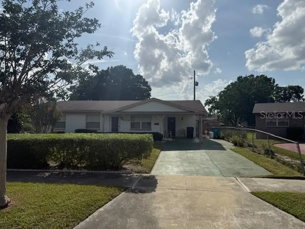 4339 Solomon Drive Orlando FL 32811