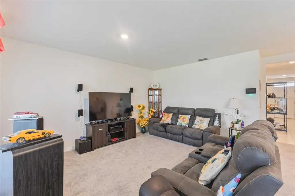1102 Tupelo Trail Haines City FL 33844
