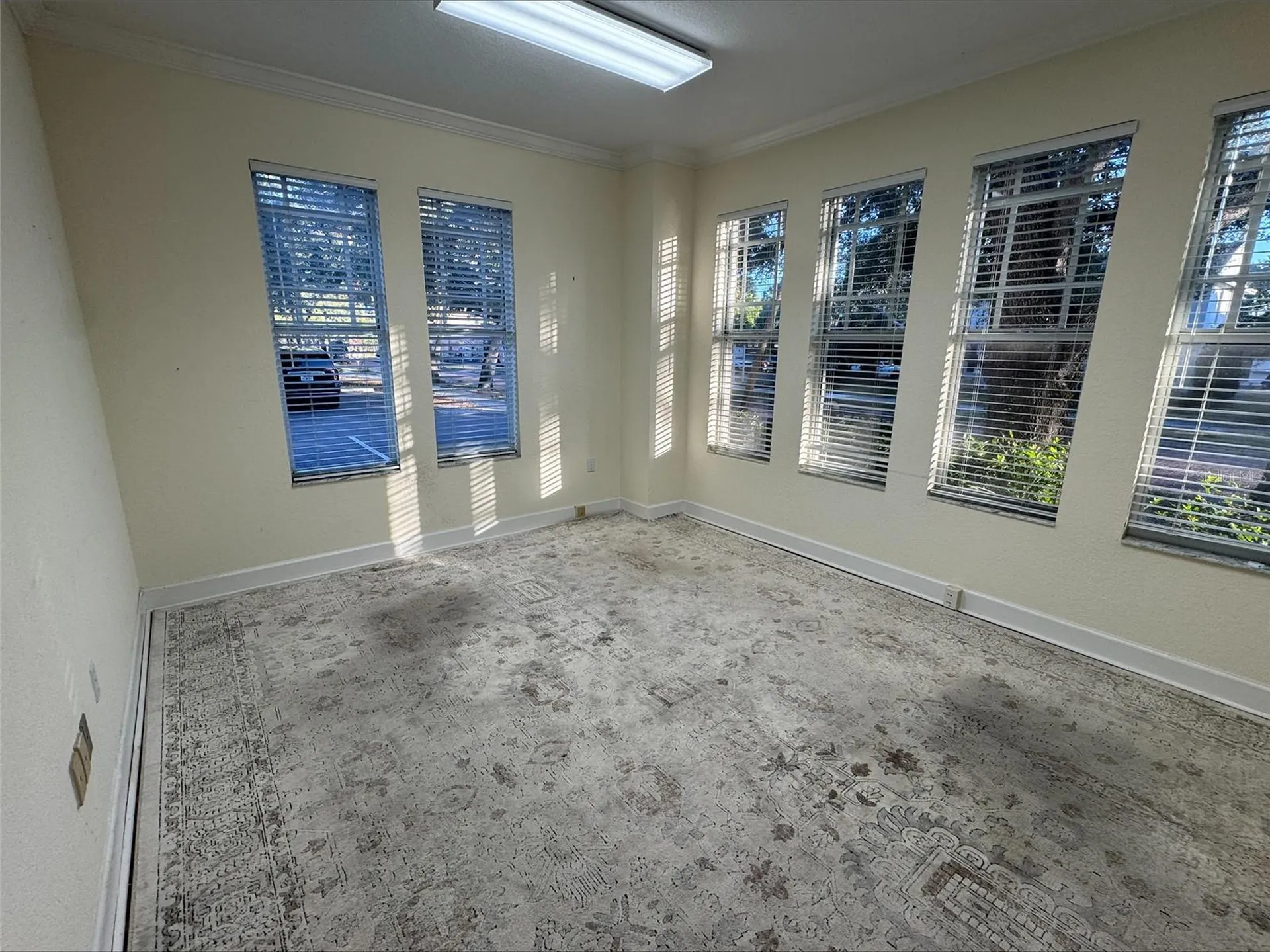 611 W Bay Street Tampa FL 33606