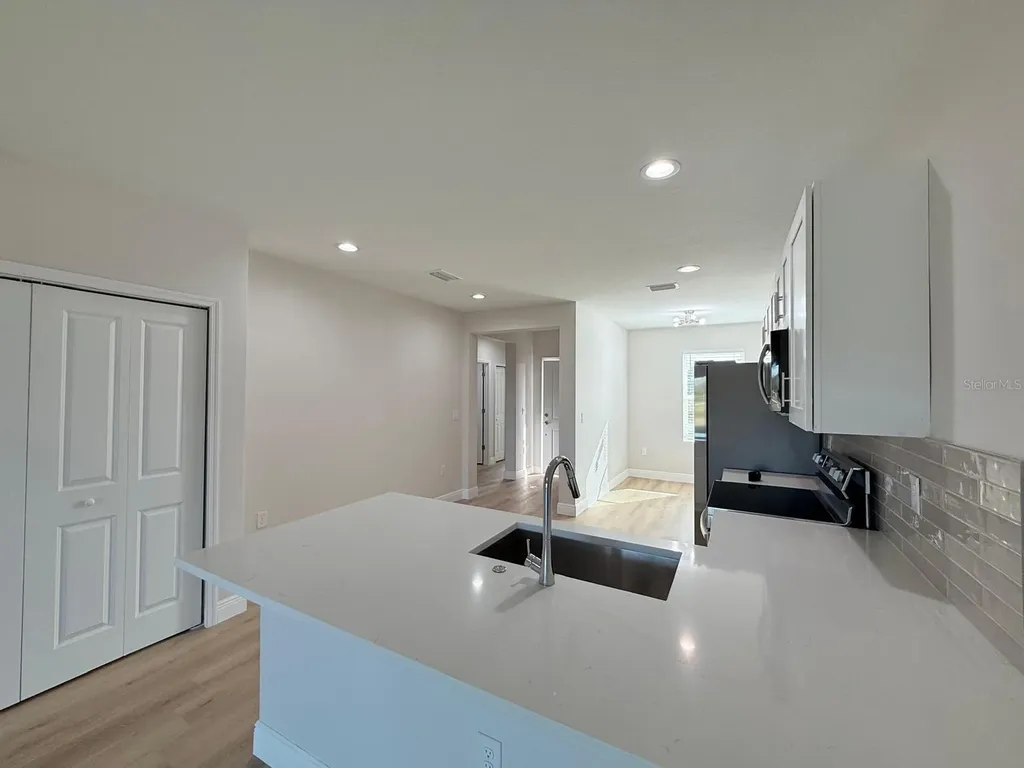 10336 Pendleton Avenue Englewood FL 34224