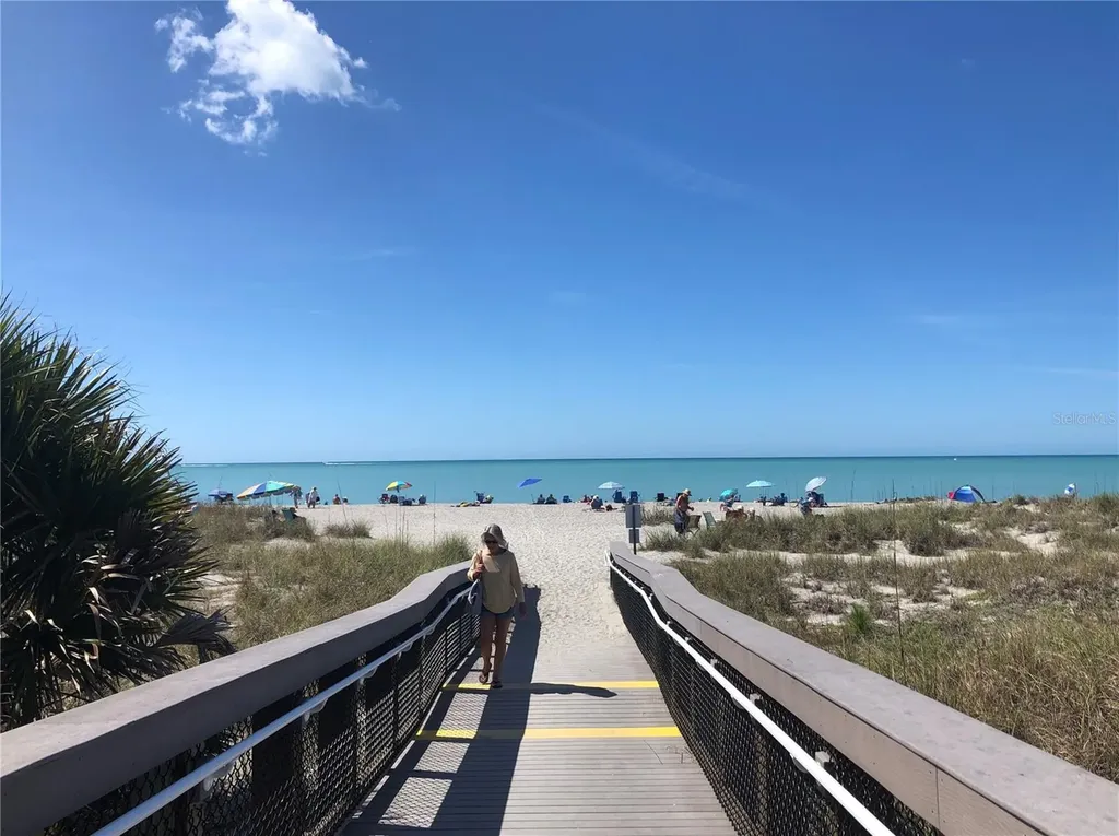 3605 Iroquois Avenue Sarasota FL 34234