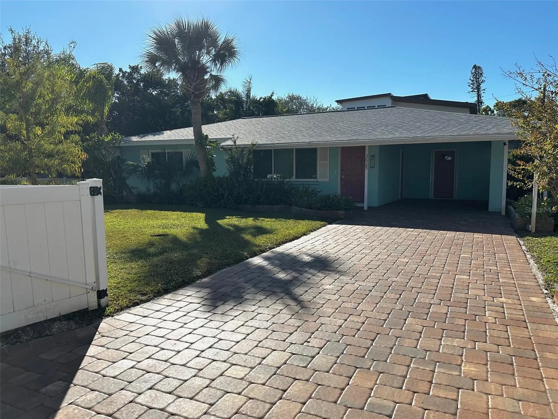 3605 Iroquois Avenue Sarasota FL 34234