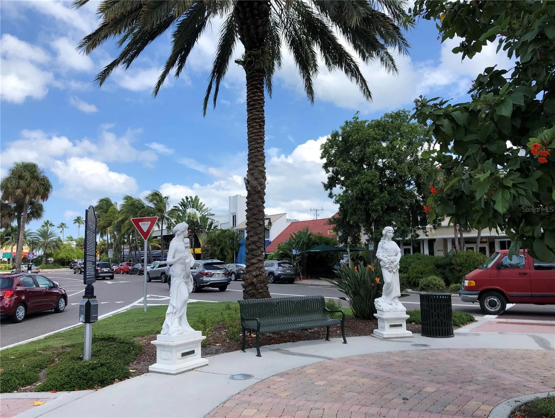 3605 Iroquois Avenue Sarasota FL 34234