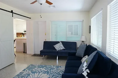 3605 Iroquois Avenue Sarasota FL 34234