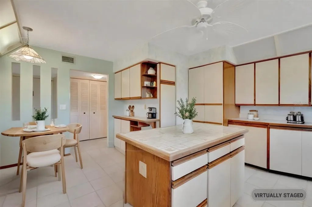 4096 El Dorado Cove Bradenton FL 34210