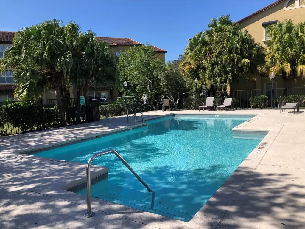 5116 Conroy Road Orlando FL 32811