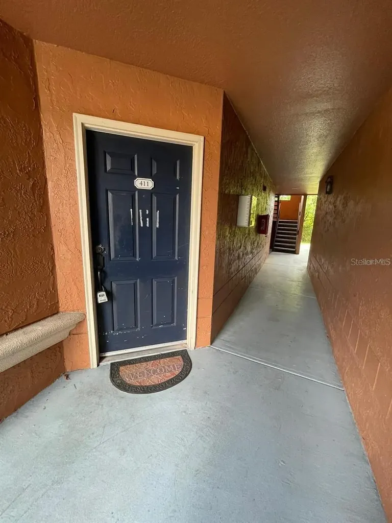 5116 Conroy Road Orlando FL 32811