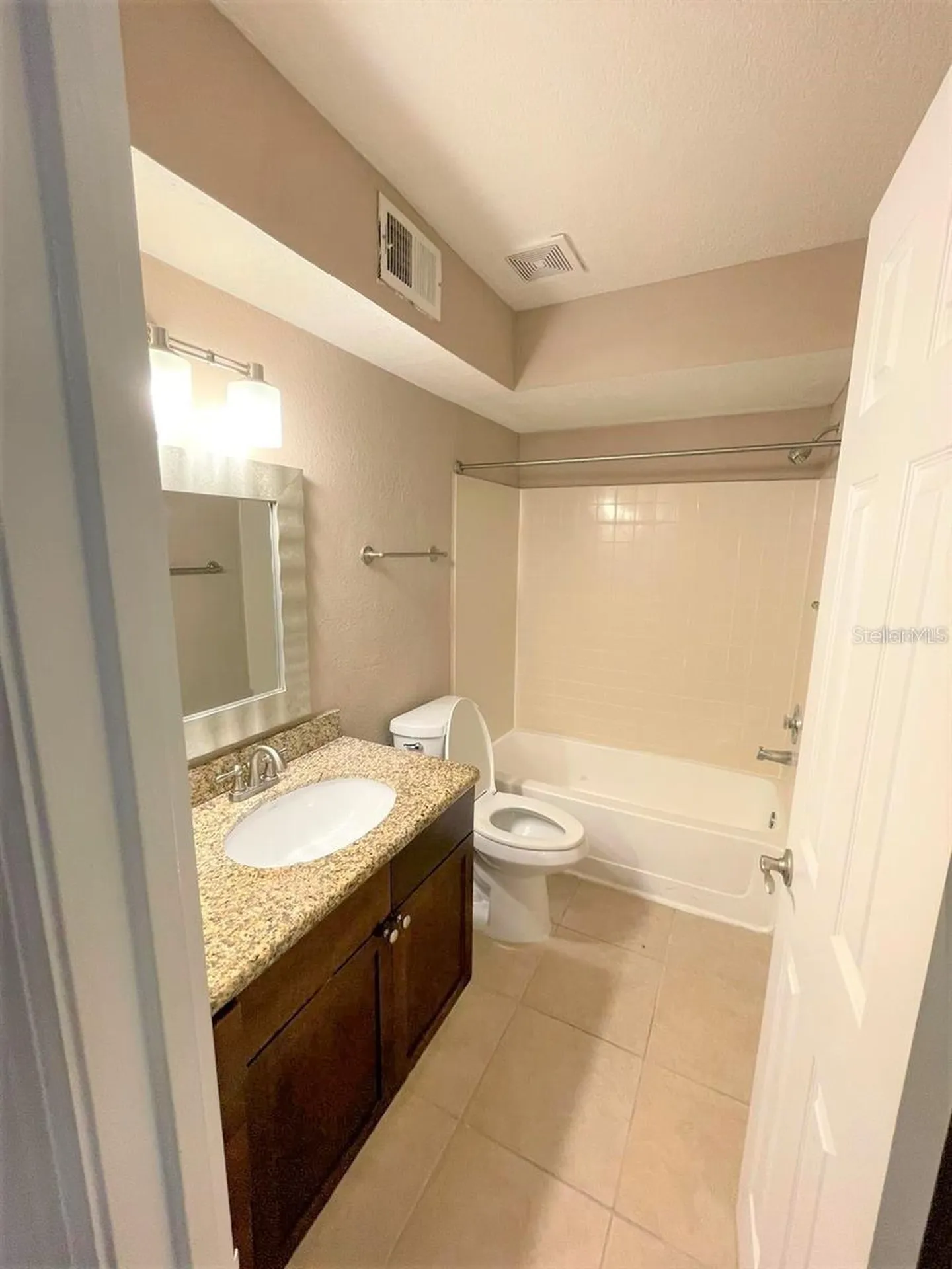 5116 Conroy Road Orlando FL 32811