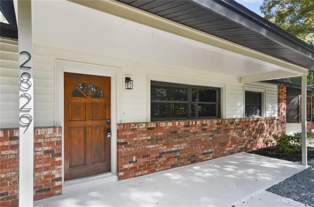 2829 Lake Griffin Road Lady Lake FL 32159