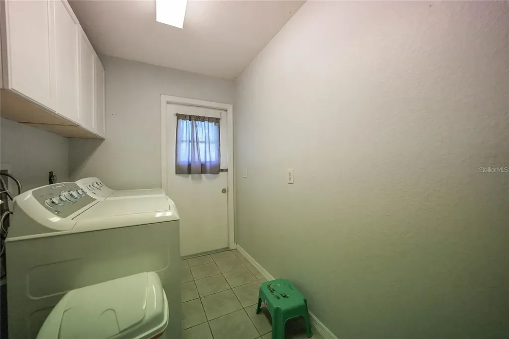 590 Ridgewood Street NW Port Charlotte FL 33952