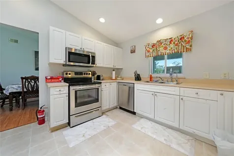 590 Ridgewood Street NW Port Charlotte FL 33952