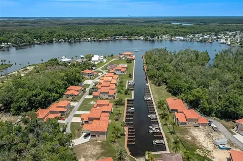 10234 W Middlburg Loop Homosassa FL 34448