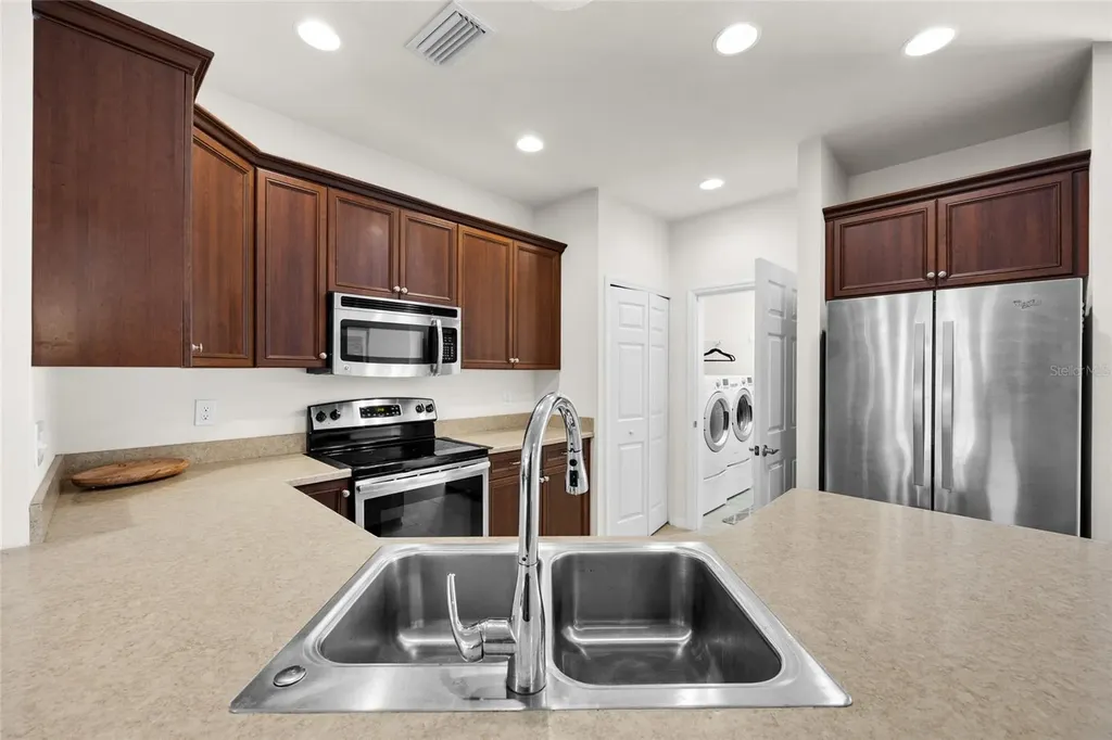 12656 NW 11th Place Newberry FL 32669