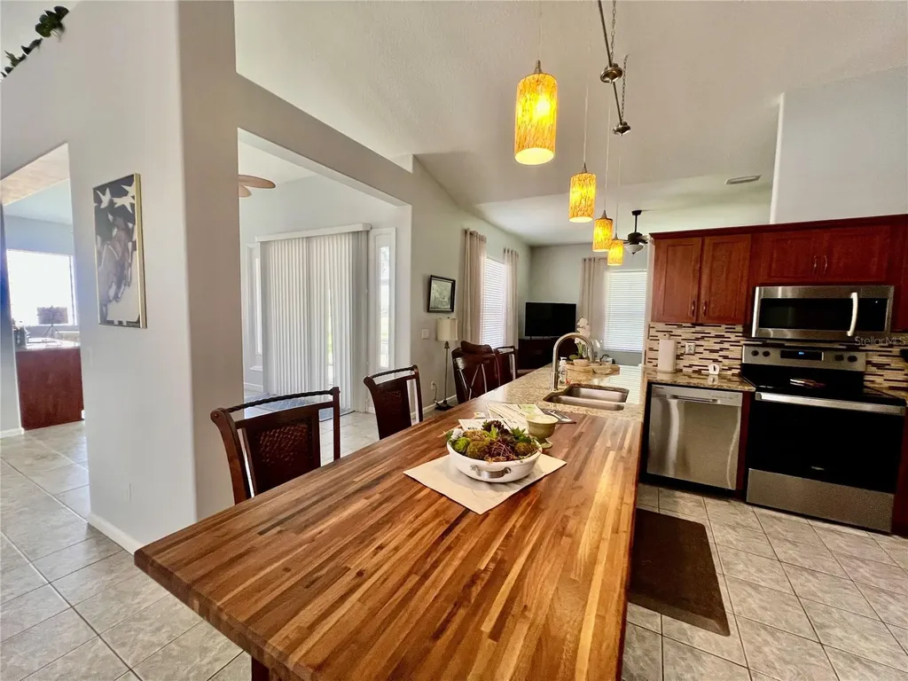 2515 NW 53 Avenue Ocala FL 34482
