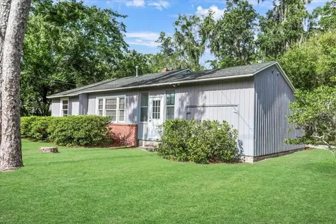 916 NE 9th Street Gainesville FL 32601