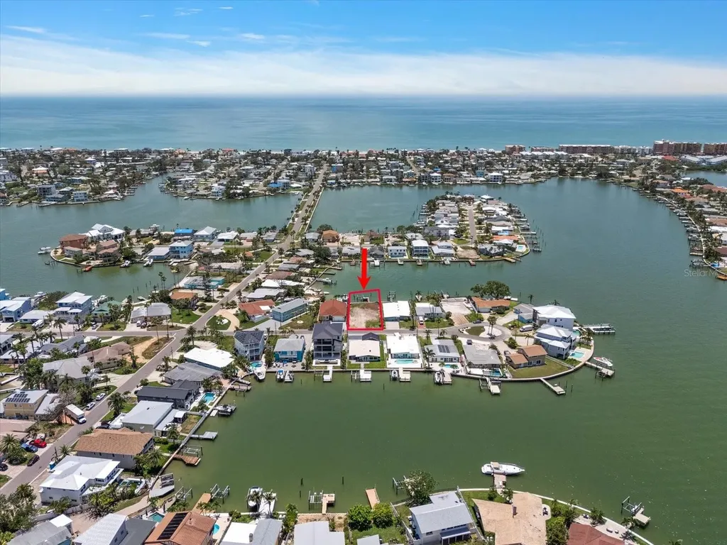 16106 5th Street E Redington Beach FL 33708