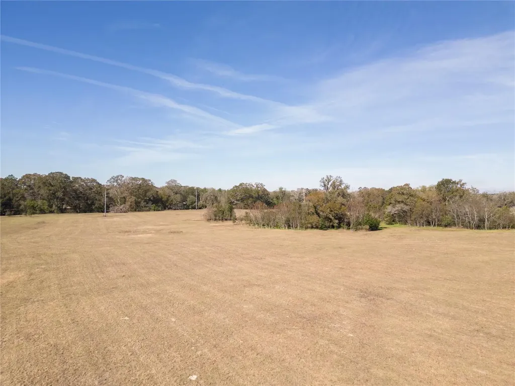 18040 NW 258th Street High Springs FL 32643