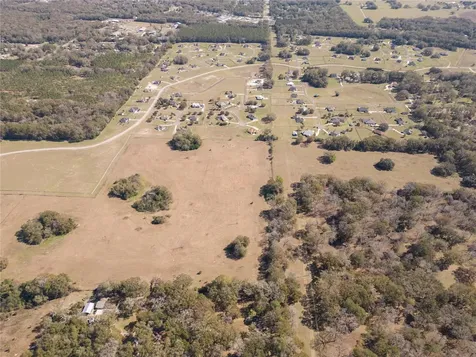 18040 NW 258th Street High Springs FL 32643
