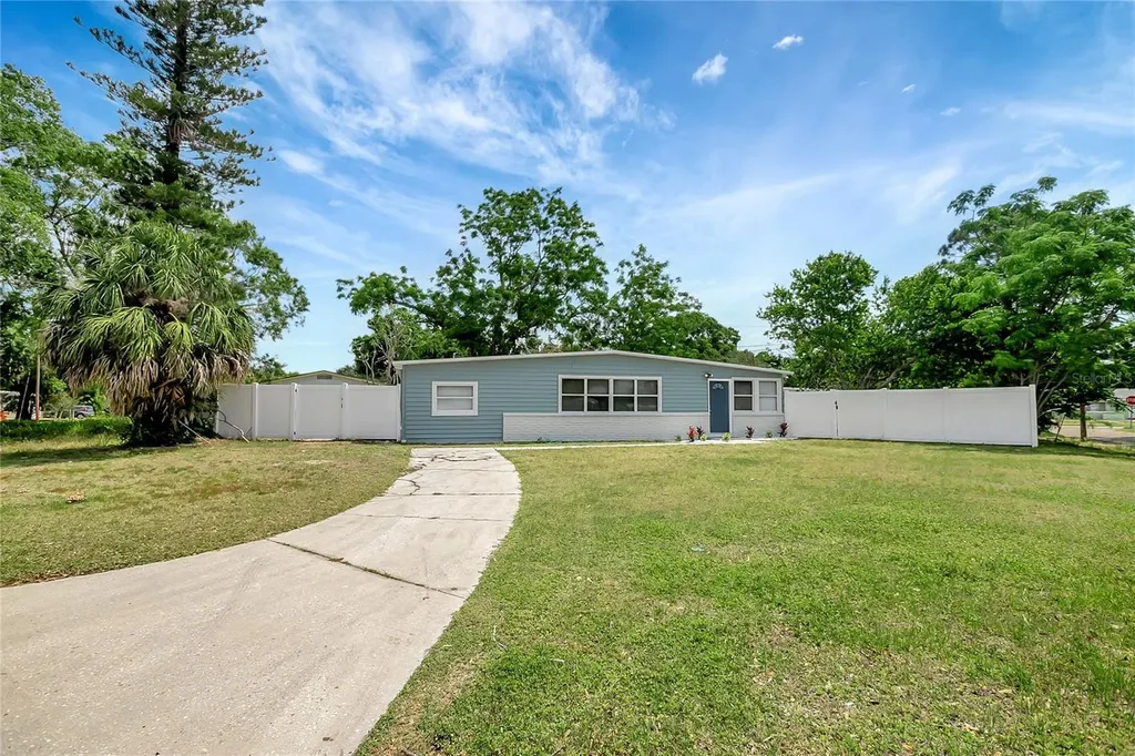 6601 13th Street N St Petersburg FL 33702