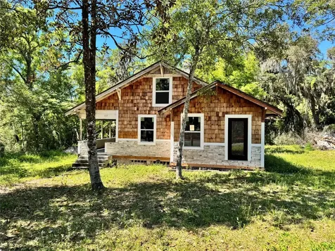 737 E Indiana Avenue Deland FL 32724
