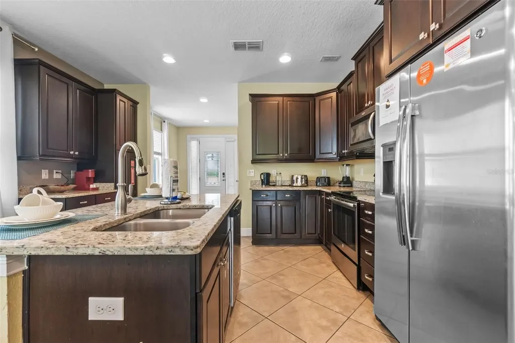 551 Lasso Drive Kissimmee FL 34747