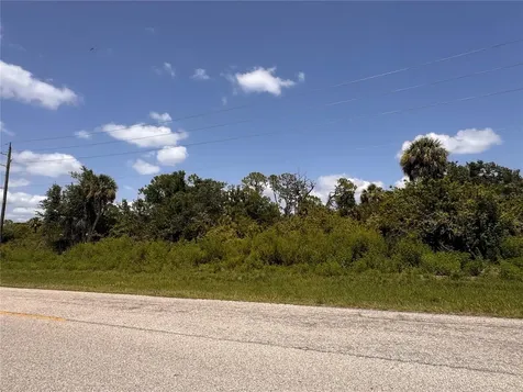 13276 Johannes Avenue Port Charlotte FL 33953