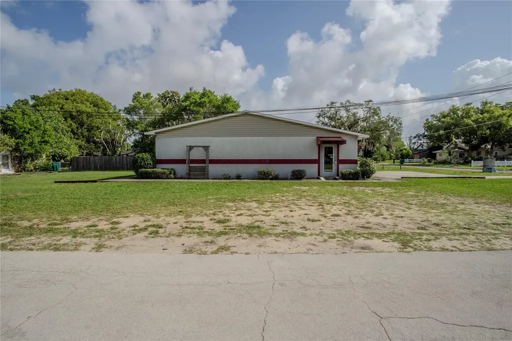 1430 Morin Street Eustis FL 32726