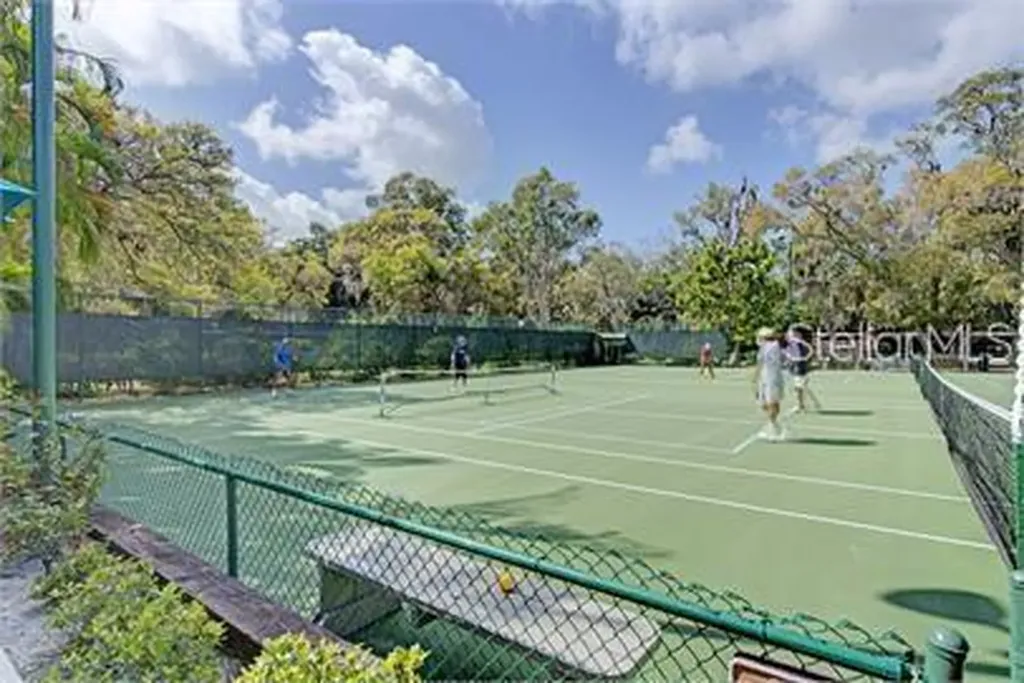 1707 Pelican Cove Road Sarasota FL 34231
