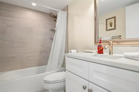 1707 Pelican Cove Road Sarasota FL 34231