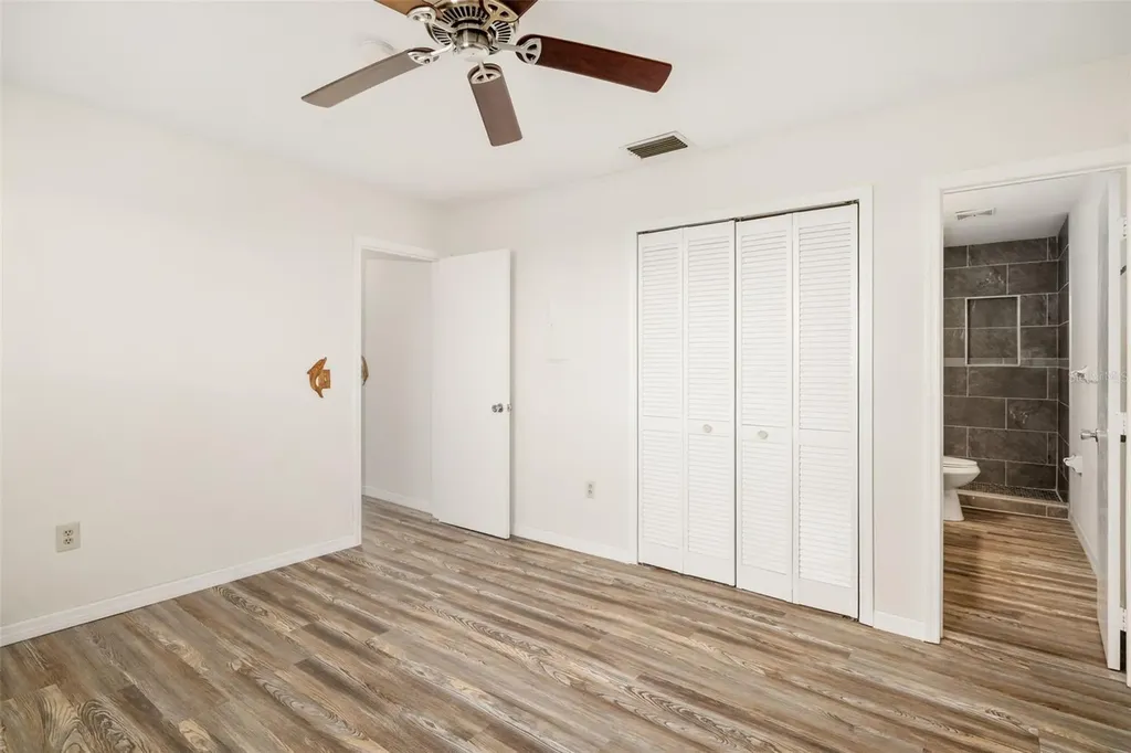 2513 Avenue B Bradenton Beach FL 34217