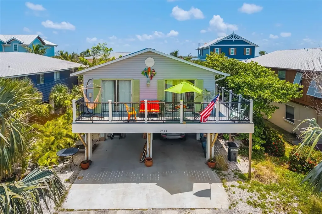2513 Avenue B Bradenton Beach FL 34217