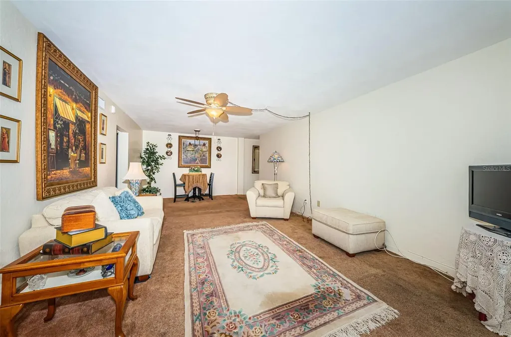 841 4th Avenue N St Petersburg FL 33701