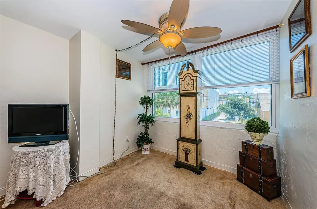 841 4th Avenue N St Petersburg FL 33701